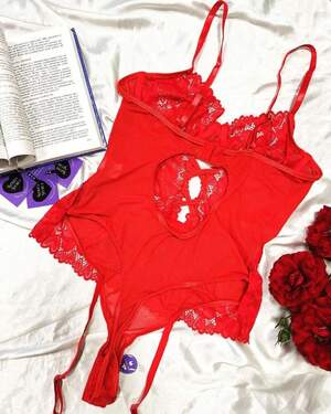 Боді чашка В Боді чашка В